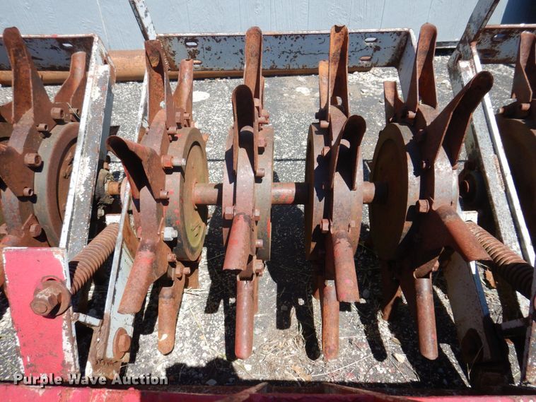 image for item MU9683 Olathe 685  aerator