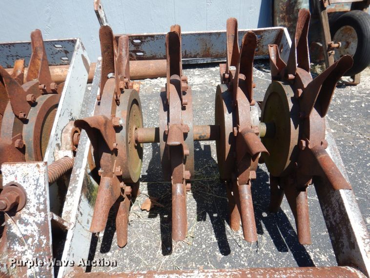 image for item MU9683 Olathe 685  aerator