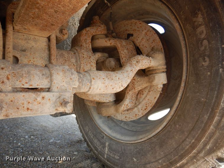 image for item MU9691 2001 Ford F550 Super Duty XL  utility / service truck