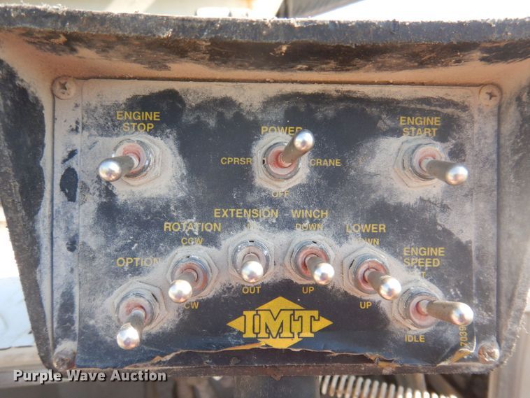 image for item MU9691 2001 Ford F550 Super Duty XL  utility / service truck