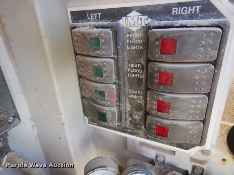 image for item MU9691 2001 Ford F550 Super Duty XL  utility / service truck