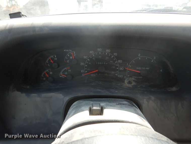 image for item MU9691 2001 Ford F550 Super Duty XL  utility / service truck