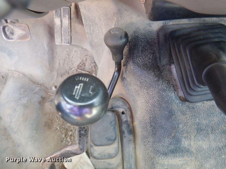 image for item MU9691 2001 Ford F550 Super Duty XL  utility / service truck