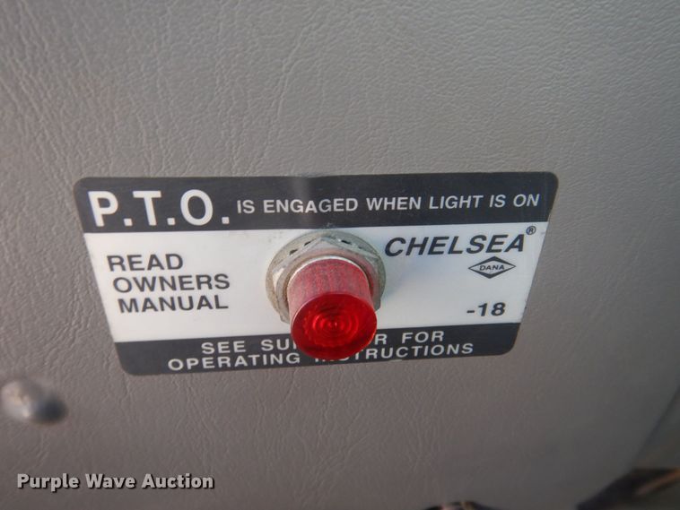 image for item MU9691 2001 Ford F550 Super Duty XL  utility / service truck