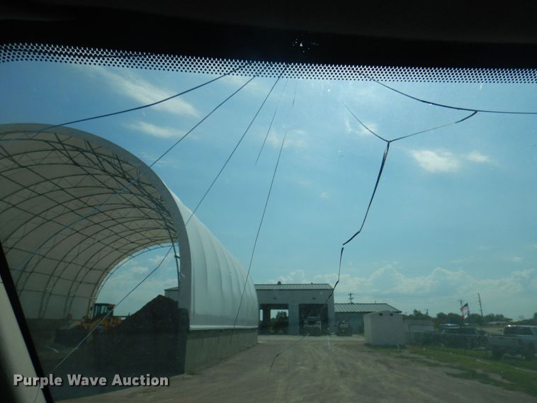 image for item MU9691 2001 Ford F550 Super Duty XL  utility / service truck