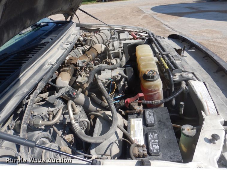 image for item MU9691 2001 Ford F550 Super Duty XL  utility / service truck