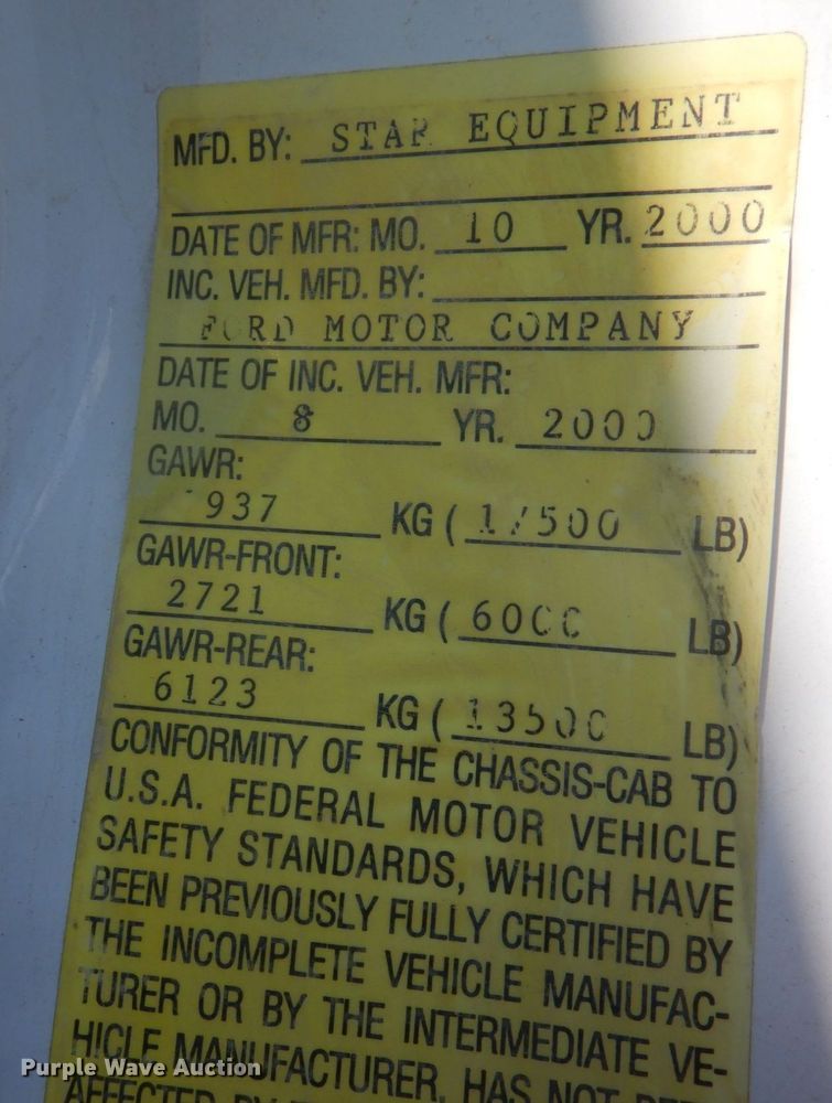 image for item MU9691 2001 Ford F550 Super Duty XL  utility / service truck