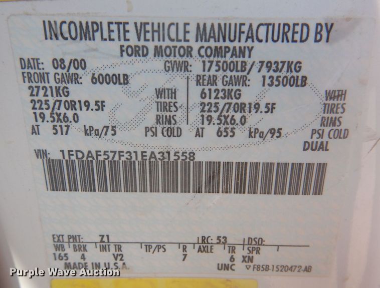 image for item MU9691 2001 Ford F550 Super Duty XL  utility / service truck