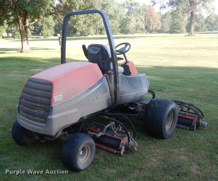 image for item MU9699 2007 Jacobsen  reel mower