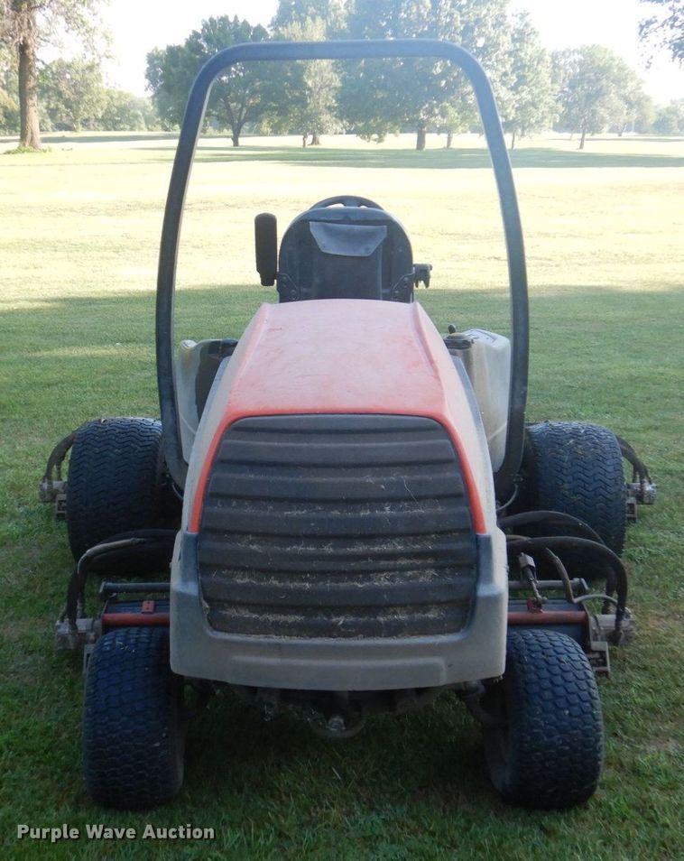 image for item MU9699 2007 Jacobsen  reel mower