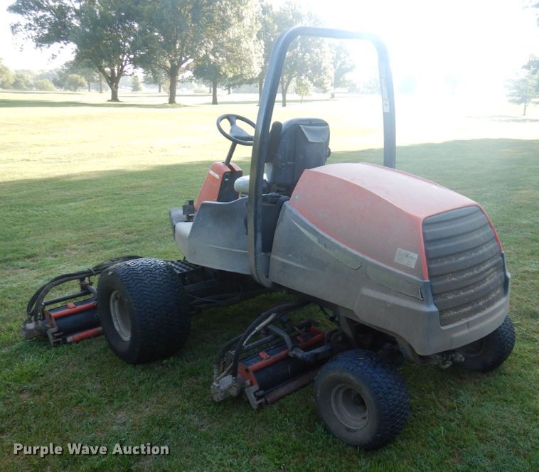 image for item MU9699 2007 Jacobsen  reel mower