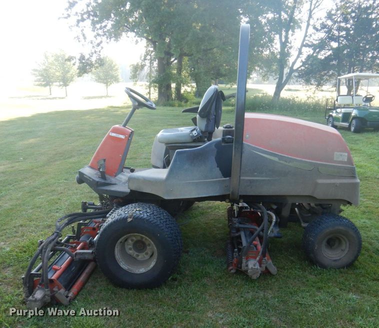 image for item MU9699 2007 Jacobsen  reel mower