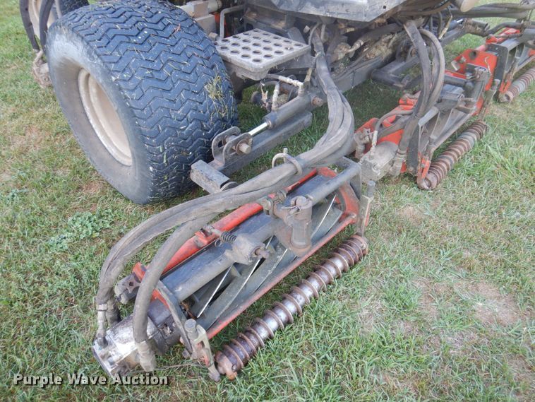 image for item MU9699 2007 Jacobsen  reel mower