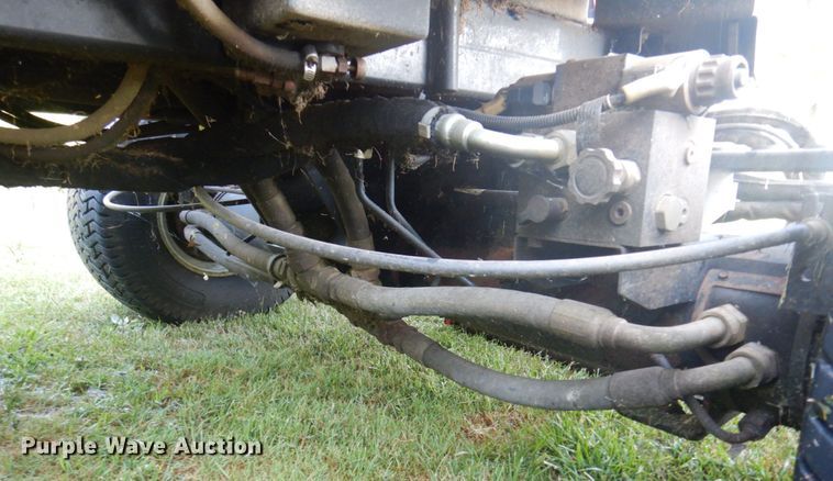 image for item MU9699 2007 Jacobsen  reel mower