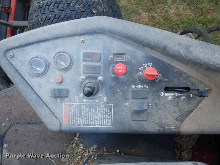 image for item MU9699 2007 Jacobsen  reel mower