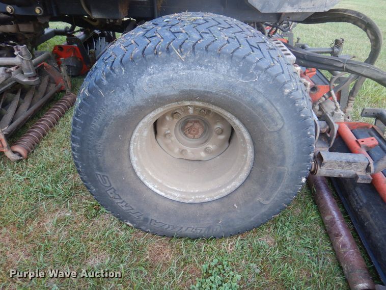 image for item MU9699 2007 Jacobsen  reel mower