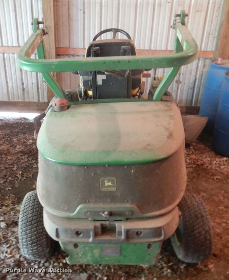 image for item MU9702 John Deere 1435  lawn mower