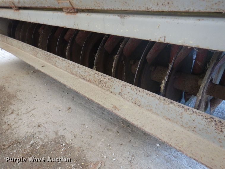 image for item MU9703 Olathe  seeder/aerator