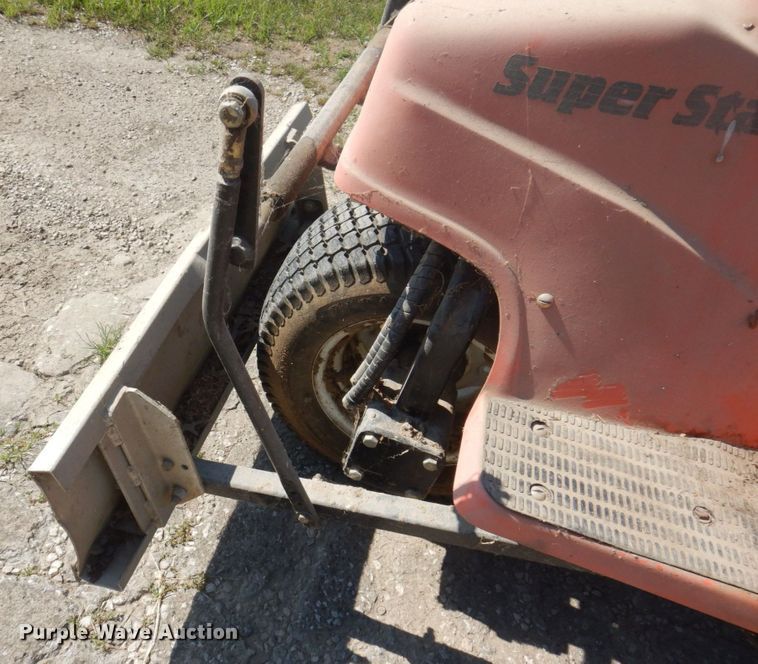 image for item MU9705 2000 Smithco Super Star 42-000-B  bunker rake