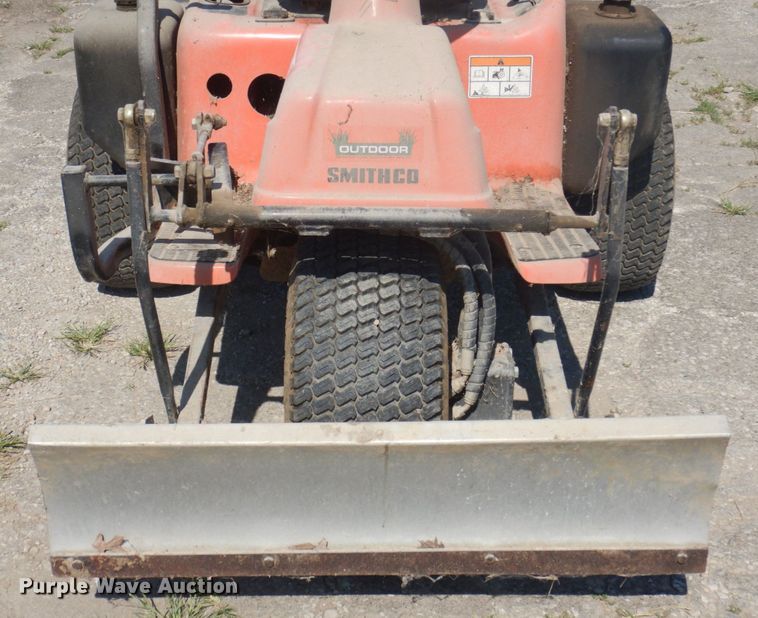 image for item MU9705 2000 Smithco Super Star 42-000-B  bunker rake