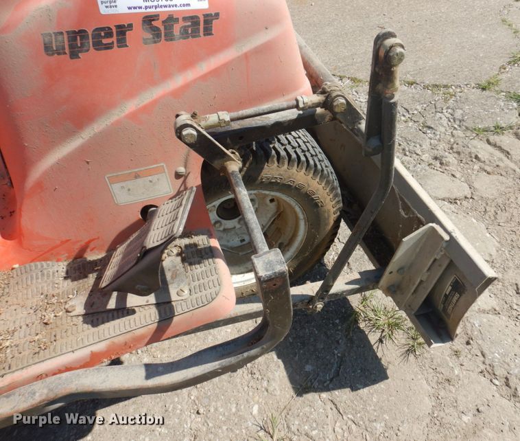 image for item MU9705 2000 Smithco Super Star 42-000-B  bunker rake