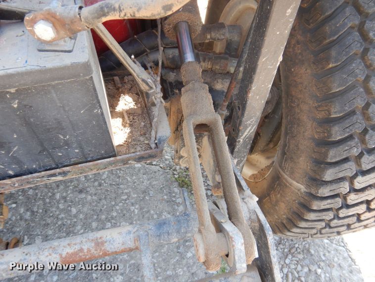 image for item MU9705 2000 Smithco Super Star 42-000-B  bunker rake