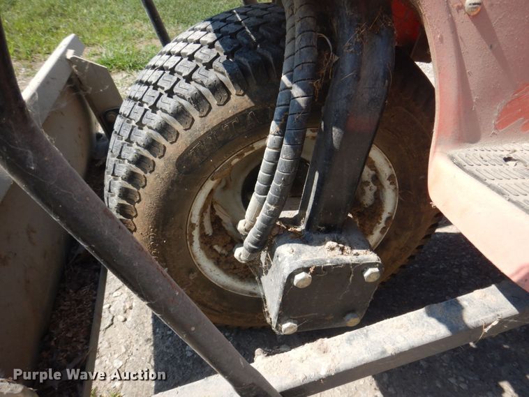 image for item MU9705 2000 Smithco Super Star 42-000-B  bunker rake