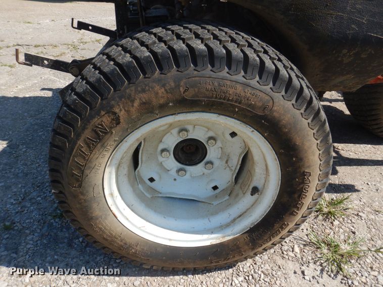 image for item MU9705 2000 Smithco Super Star 42-000-B  bunker rake