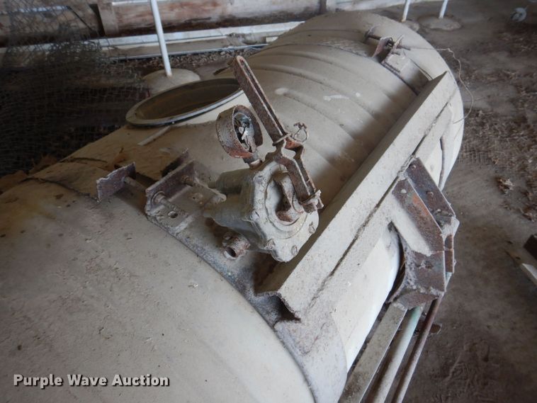 image for item MU9706 (3) poly tanks