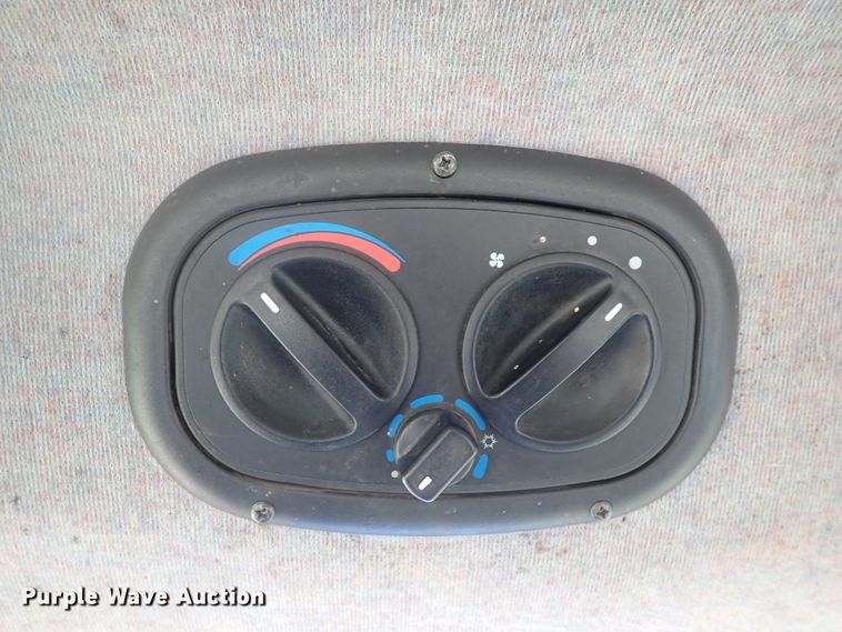 image for item DF5062 New Holland TN65  tractor