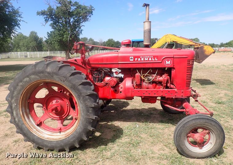 image for item DF5064 Farmall M  tractor