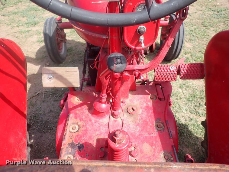 image for item DF5064 Farmall M  tractor