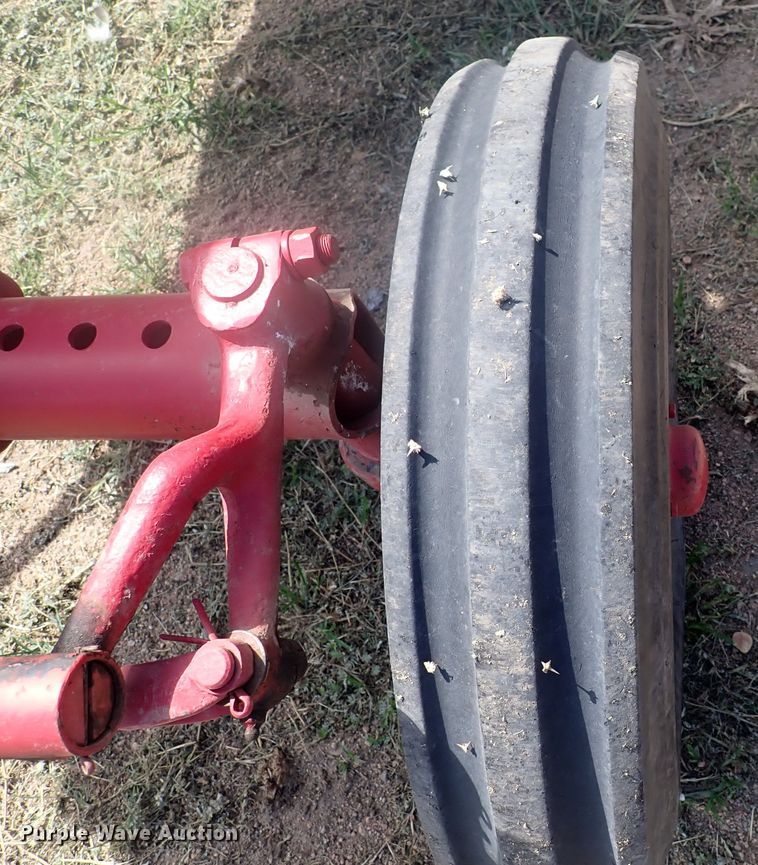 image for item DF5064 Farmall M  tractor