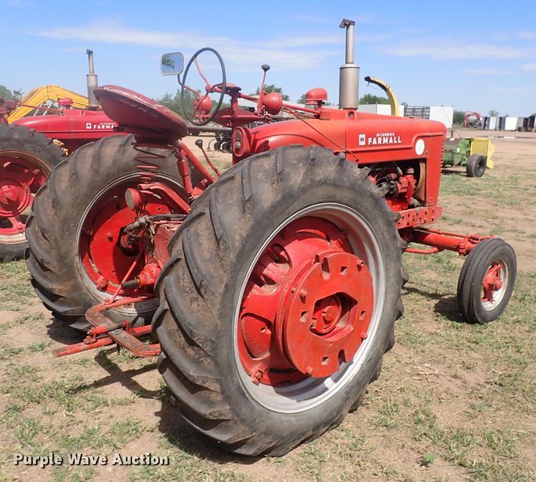 image for item DF5065 Farmall M  tractor