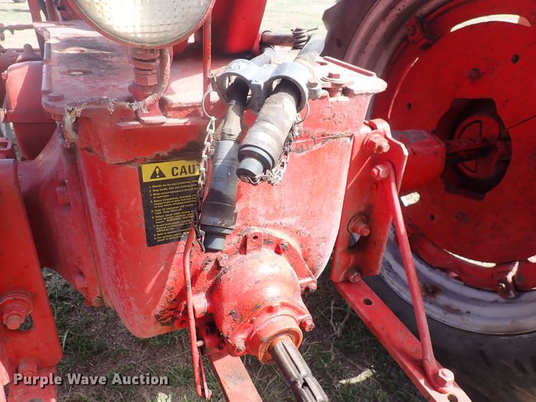 image for item DF5065 Farmall M  tractor