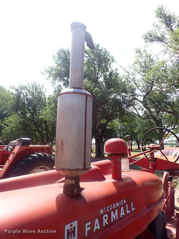 image for item DF5065 Farmall M  tractor