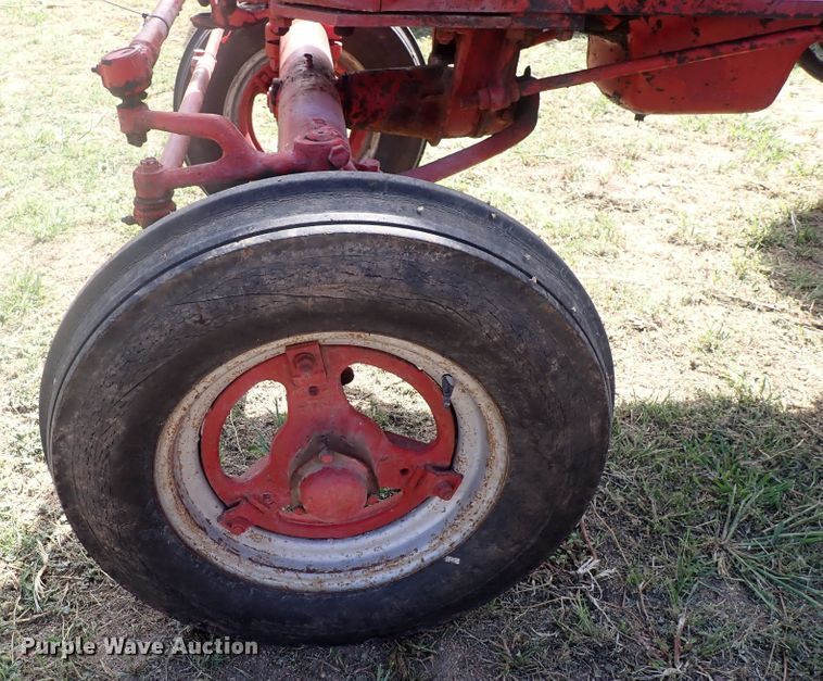 image for item DF5065 Farmall M  tractor