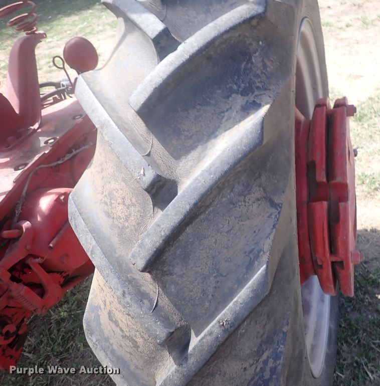 image for item DF5065 Farmall M  tractor