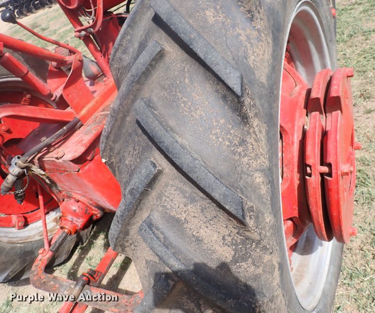 image for item DF5065 Farmall M  tractor