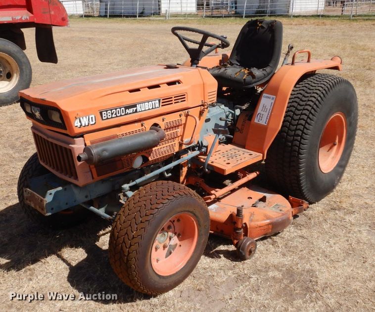 image for item DK0372 Kubota B8200  MFWD lawn tractor
