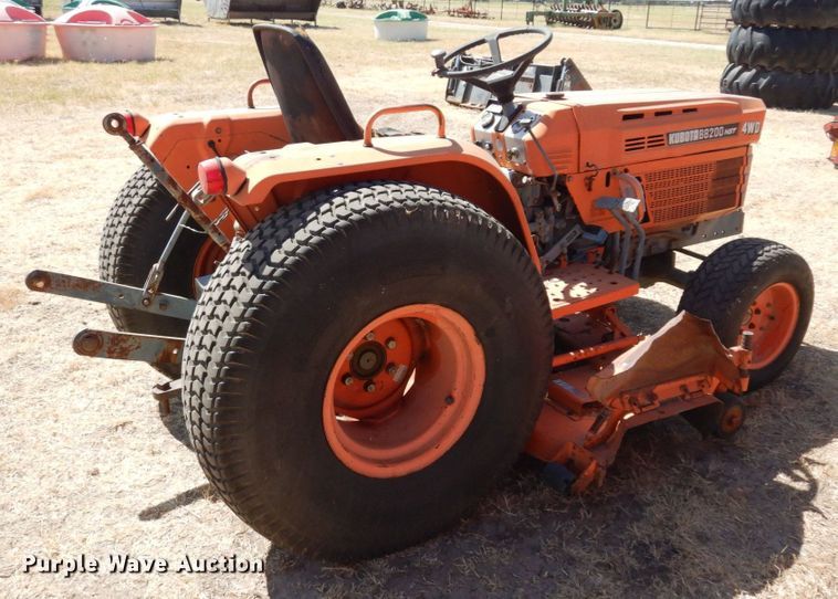 image for item DK0372 Kubota B8200  MFWD lawn tractor