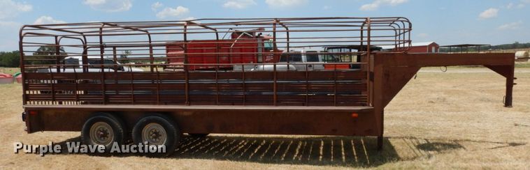 image for item DK0378 1984 Kinnamore  livestock trailer