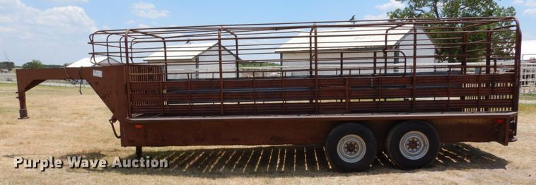 image for item DK0378 1984 Kinnamore  livestock trailer