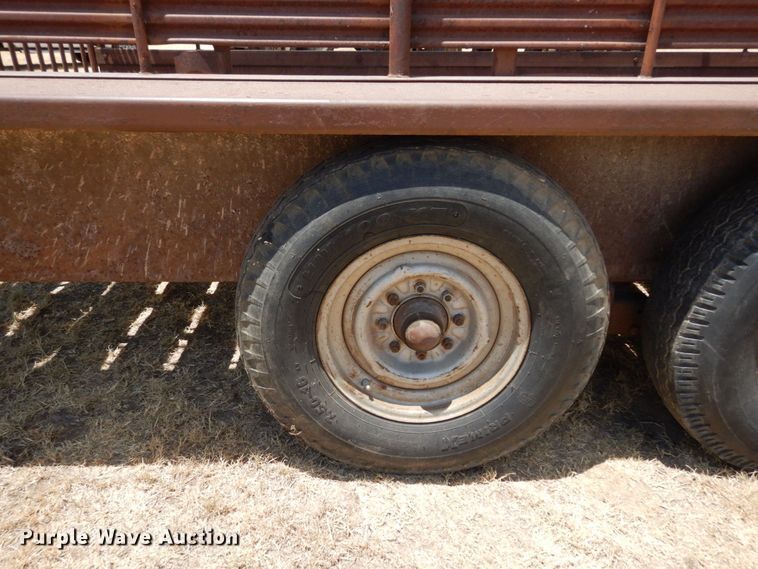 image for item DK0378 1984 Kinnamore  livestock trailer