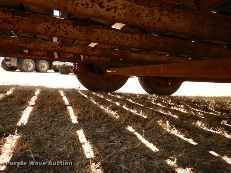 image for item DK0378 1984 Kinnamore  livestock trailer