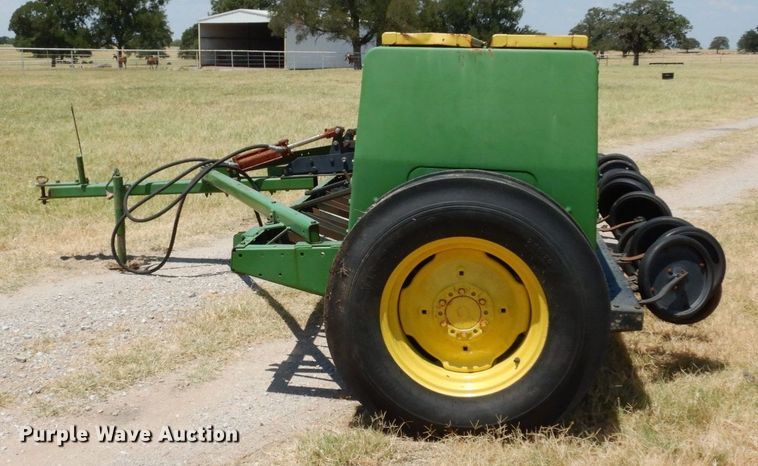 image for item DK0381 John Deere 8000  grain drill