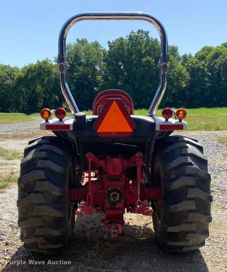 image for item DK6254 2009 New Holland Boomer 8N  MFWD tractor