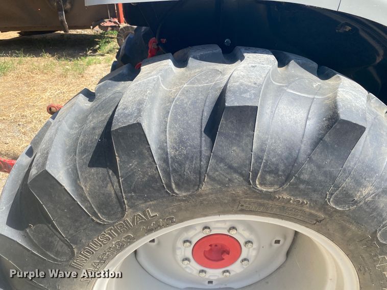 image for item DK6254 2009 New Holland Boomer 8N  MFWD tractor