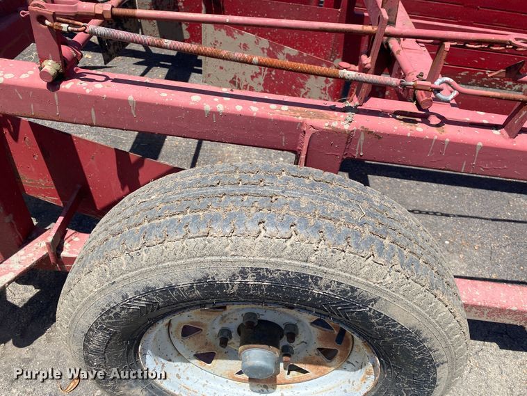 image for item DK6257 Hay Master  bale accumulator