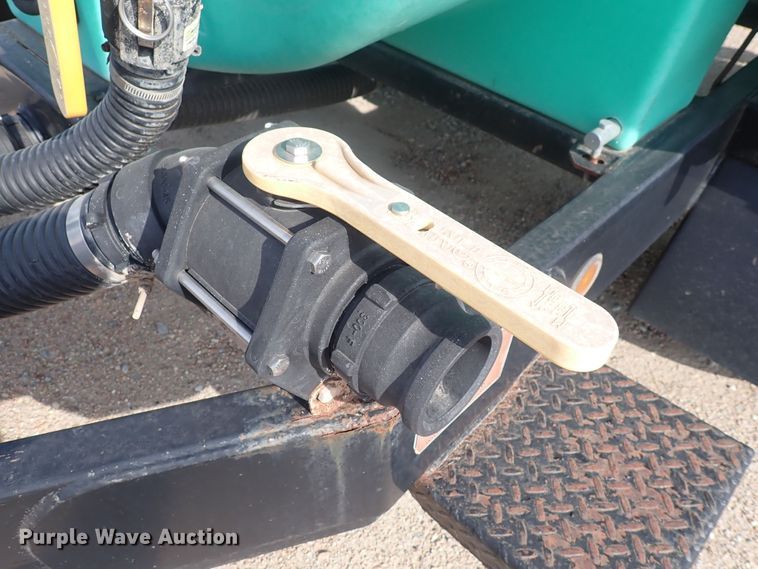 image for item DN0472 2014 Enduraplas, LLC  tank trailer